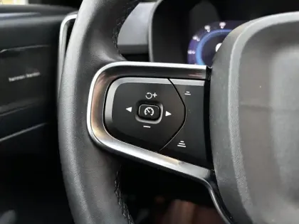 Photo 17 Volvo Xc40  B3 163 ch DCT7