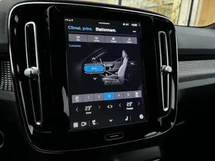 Photo 28 Volvo Xc40  B3 163 ch DCT7