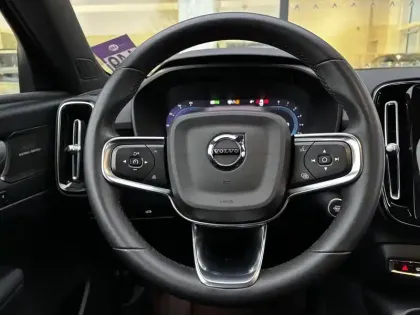 Photo 16 Volvo Xc40  B3 163 ch DCT7