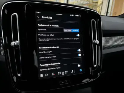 Photo 31 Volvo Xc40  B3 163 ch DCT7