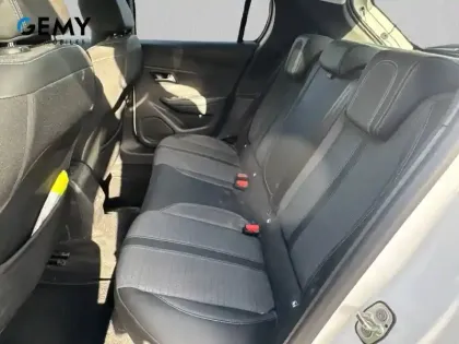 Photo 9 Peugeot 208  Electrique 50 kWh 136ch