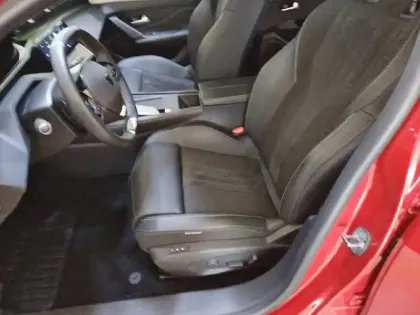 Photo 95 Peugeot 308  PureTech 130ch S&S EAT8