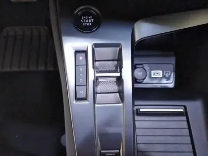 Photo 68 Peugeot 308 Gén. III Ph1 GT 5