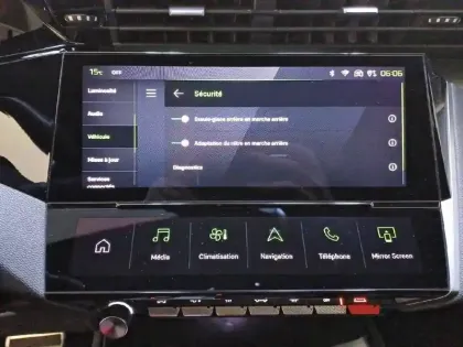 Photo 105 Peugeot 308  PureTech 130ch S&S EAT8