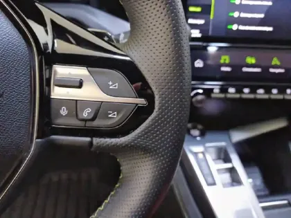 Photo 49 Peugeot 308  PureTech 130ch S&S EAT8