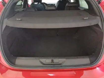 Photo 90 Peugeot 308  PureTech 130ch S&S EAT8