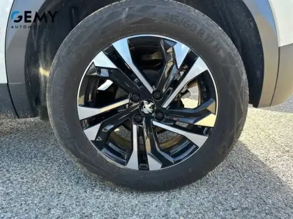 Photo 42 Peugeot 2008  PureTech 130 S&S EAT8