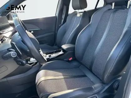 Photo 40 Peugeot 2008  PureTech 130 S&S EAT8