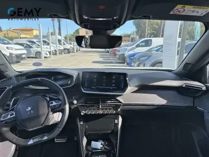 Photo 23 Peugeot 2008  PureTech 130 S&S EAT8