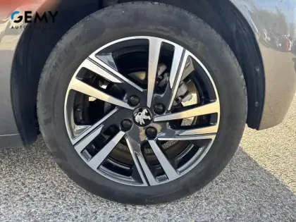 Photo 10 Peugeot 208  PureTech 100 S&S EAT8