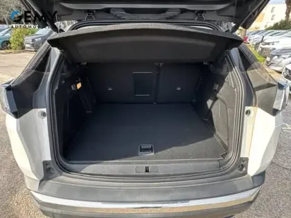 Photo 43 Peugeot 3008  Hybrid 225 e-EAT8