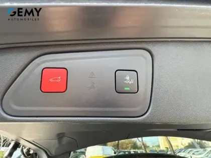 Photo 30 Peugeot 3008  Hybrid 225 e-EAT8