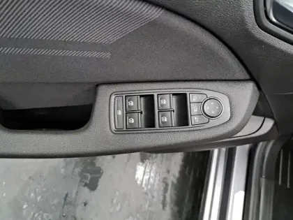 Photo 27 Renault Clio  E-Tech full hybrid 145 ch GSR2