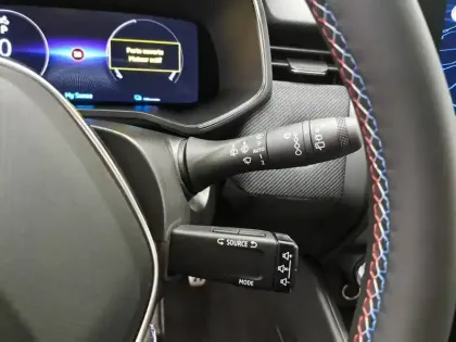 Photo 29 Renault Clio  E-Tech full hybrid 145 ch GSR2