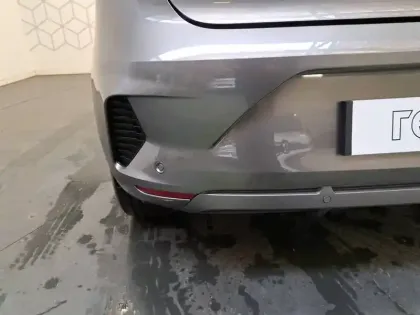 Photo 10 Renault Clio  E-Tech full hybrid 145 ch GSR2