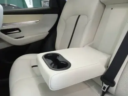 Photo 63 Mazda Cx-60  2.5L e-SKYACTIV PHEV 327 ch 4x4 BVA8