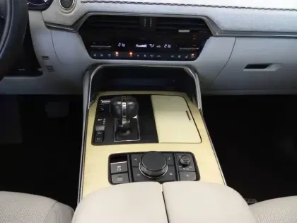 Photo 10 Mazda Cx-60  2.5L e-SKYACTIV PHEV 327 ch 4x4 BVA8