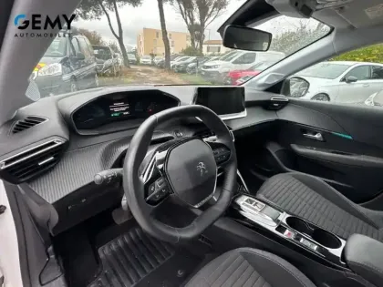 Photo 39 Peugeot 208  Electrique 50 kWh 136ch