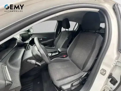 Photo 8 Peugeot 208  Electrique 50 kWh 136ch