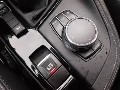 Photo 19 BMW X1 Gén. II (F48) Ph1 Sport 5