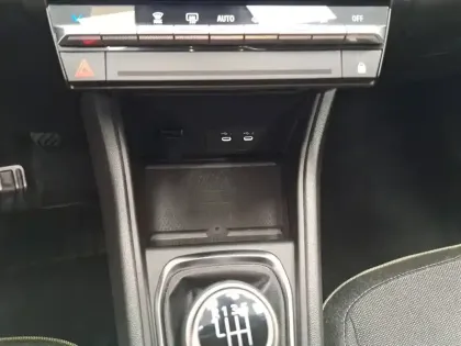 Photo 35 Renault Captur  Eco-G 100 ch