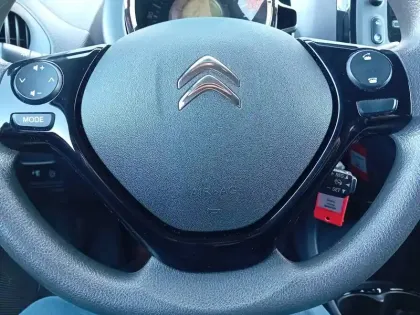 Photo 15 Citroën C1  VTi 72 S&S