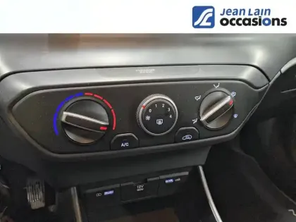 Photo 13 Hyundai Bayon  1.0 T-GDi 100 Hybrid 48V