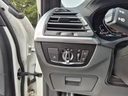 Photo 20 BMW X3  xDrive 30d 286ch BVA8