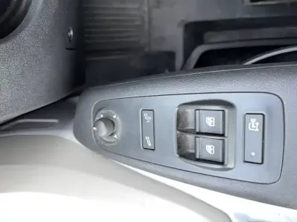 Photo 65 Peugeot Boxer Gén. II Ph3 NG2 Pack Asphalt Connect 4