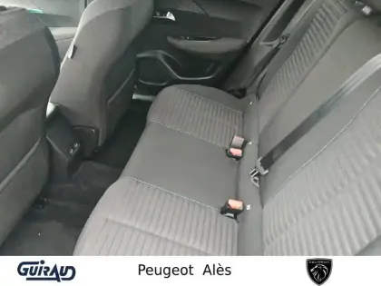 Photo 9 Peugeot 2008  PureTech 130 S&S EAT8