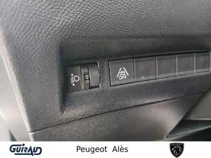 Photo 35 Peugeot 2008  PureTech 130 S&S EAT8