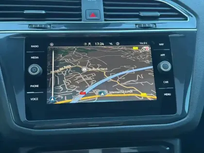 Photo 19 Volkswagen Tiguan  2.0 TDI 150ch DSG7