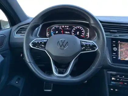 Photo 15 Volkswagen Tiguan  2.0 TDI 150ch DSG7