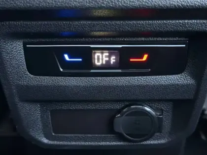 Photo 27 Volkswagen Tiguan  2.0 TDI 150ch DSG7