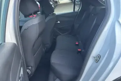 Photo 12 Peugeot 208  Electrique 50 kWh 136ch