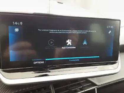 Photo 18 Peugeot 2008  PureTech 130 S&S EAT8