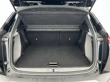 Photo 5 Peugeot 2008  Hybrid 136 e-DCS6