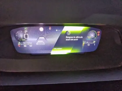 Photo 95 Peugeot 408  Hybrid 145 e-DCS6