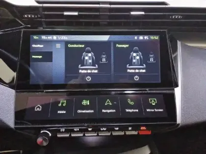 Photo 46 Peugeot 408  Hybrid 145 e-DCS6