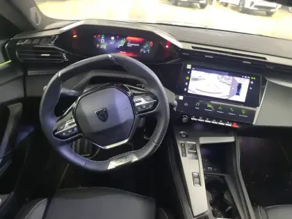 Photo 9 Peugeot 408  Hybrid 145 e-DCS6