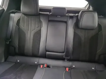 Photo 18 Peugeot 408  Hybrid 145 e-DCS6