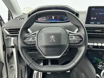 Photo 8 Peugeot 3008  1.2 Puretech 130ch S&S BVM6