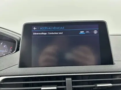 Photo 29 Peugeot 3008  1.2 Puretech 130ch S&S BVM6