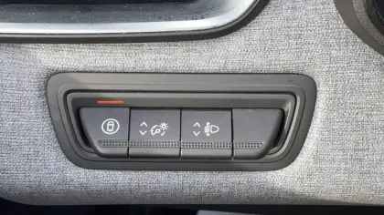 Photo 49 Renault Clio  Blue dCi 100 ch GSR2