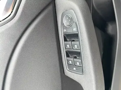 Photo 86 Renault Clio  Blue dCi 100 ch GSR2