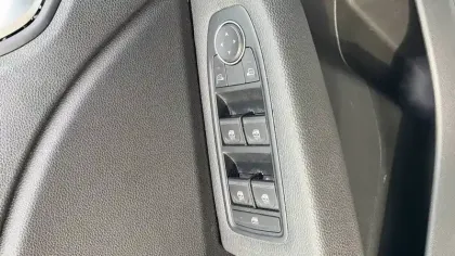 Photo 80 Renault Clio  Blue dCi 100 ch GSR2