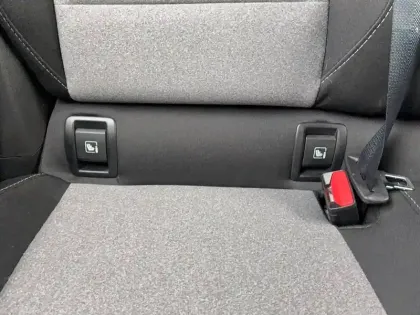 Photo 15 Renault Clio  Blue dCi 100 ch GSR2