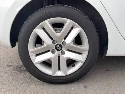 Photo 10 Renault Clio  Blue dCi 100 ch GSR2