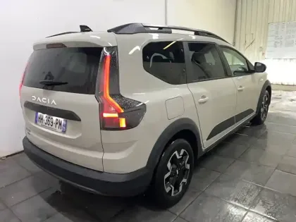 Photo 54 Dacia Jogger  Hybrid 155 7 places
