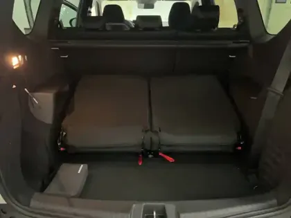 Photo 17 Dacia Jogger  Hybrid 155 7 places